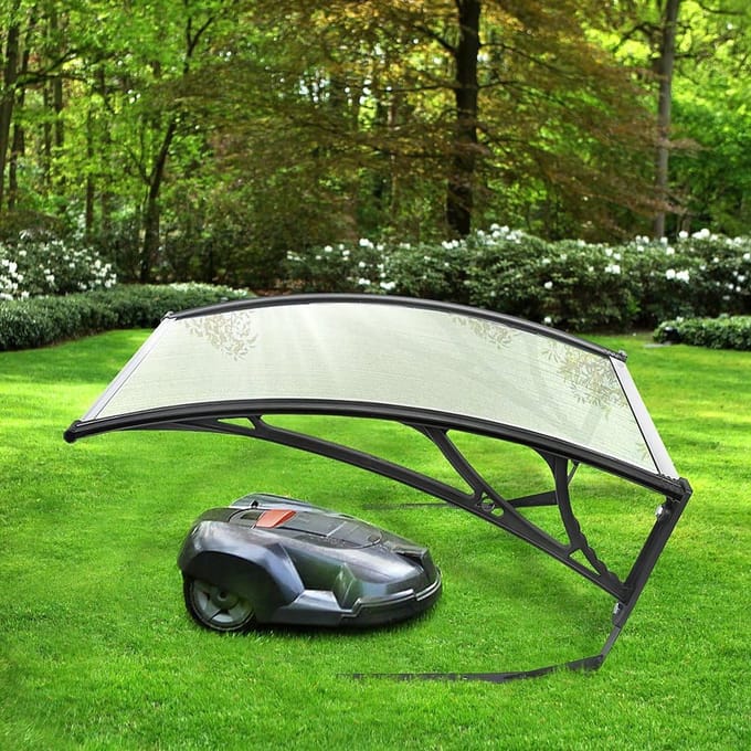 Robuuste Overkapping voor Robotmaaiers en Tuinmachines
