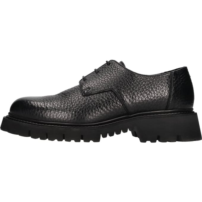 Doucal's Lage schoenen zwart