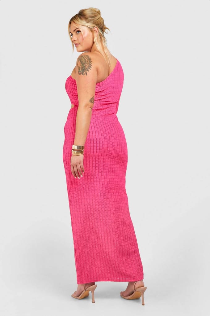 boohoo Dames Plus Textured Cut Out One Shoulder Maxi Jurk | Felroze | Maat: 54