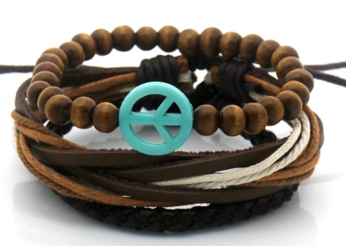 Armbandenset - hout en touw - met peace teken - verstelbaar