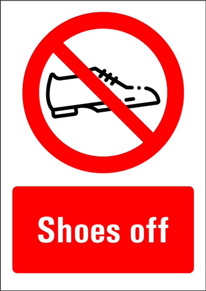 Shoes off bord met tekst - kunststof 148 x 210 mm