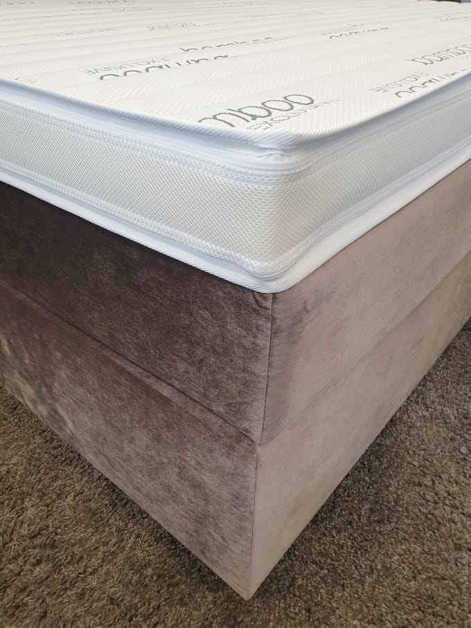 Topper 80x190 HR55 Koudschuim ca.12cm dik Anti allergie Bamboo exclusive.