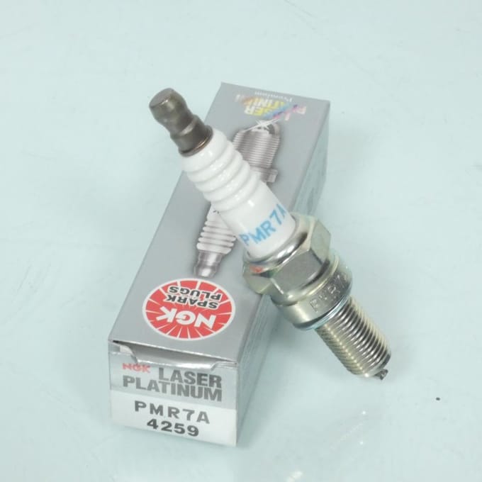 Bougie NGK voor scooter Piaggio 50 Fly 4T vanaf 2006 PMR7A / 4259 / doos van 4 Nieuw