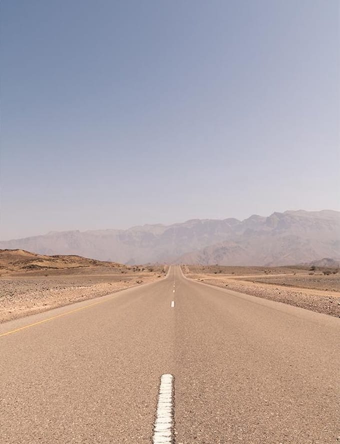 Poster Down The Road Oman - 30x40 cm - Natuur Poster - WALLLL