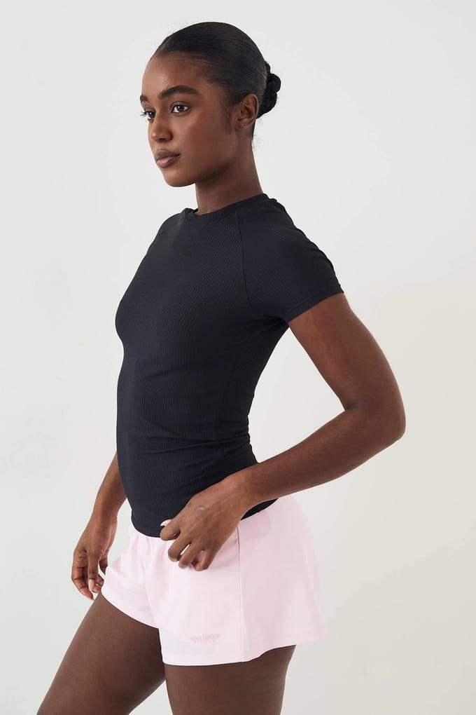 Dames DSGN Studio Ultra Sculpt Geribbeld Korte Mouw Top | Zwart | Maat: Large