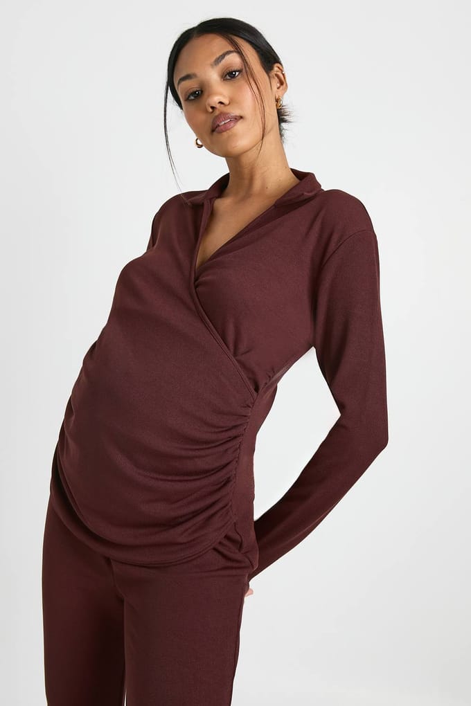 boohoo Dames Zwangerschaps Rib Wrap Top & Broek Co-Ord | Chocoladebruin | Maat: 36