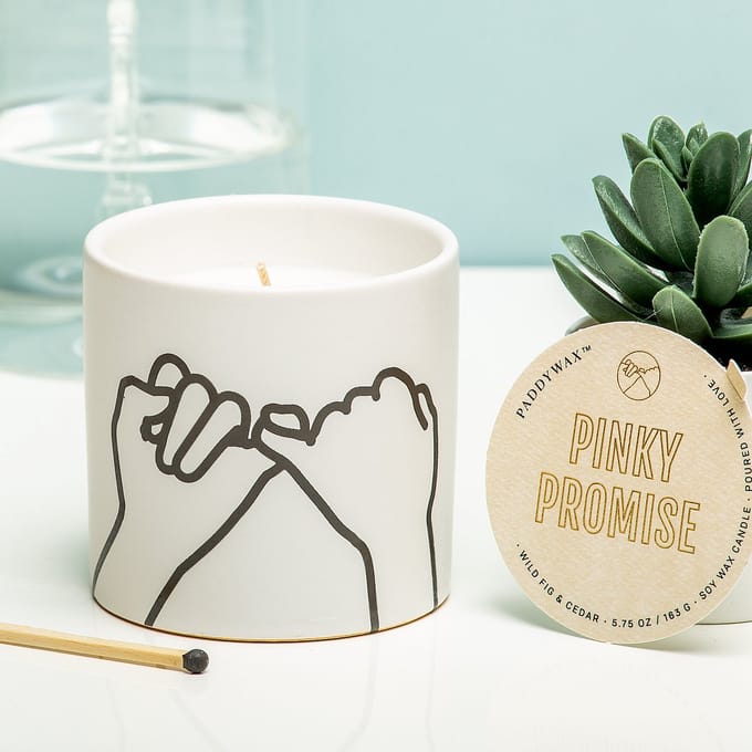 Impressions Geurkaars - Pinky Promise (wit) van Paddywax