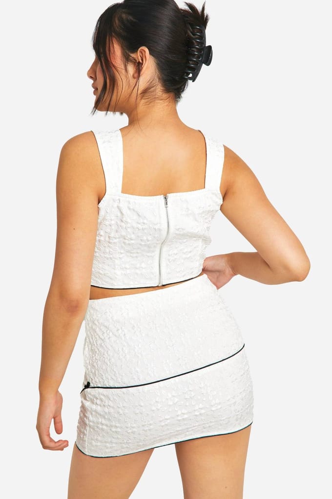 boohoo Dames Textured Bow Detail Mini Rok | Ivoor | Maat: 42