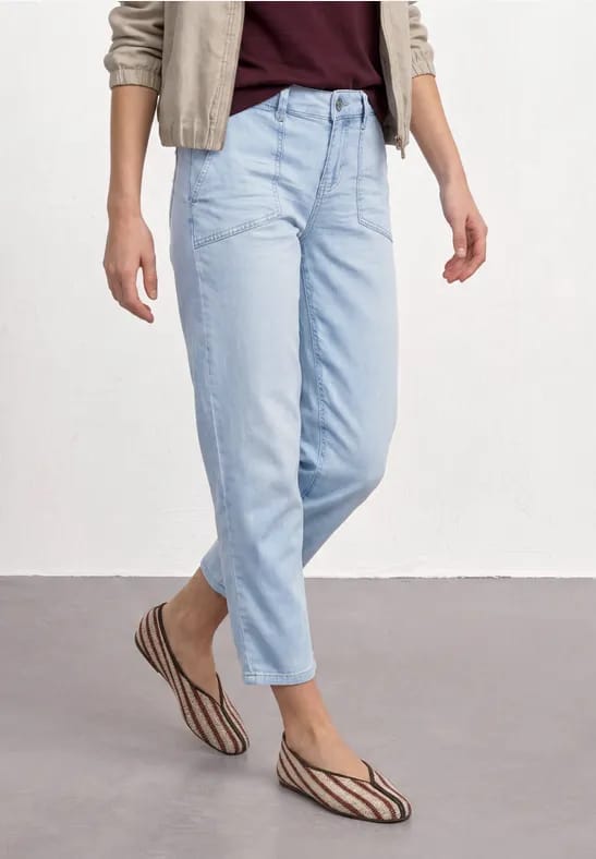 Mid Waist jeans in chino-look