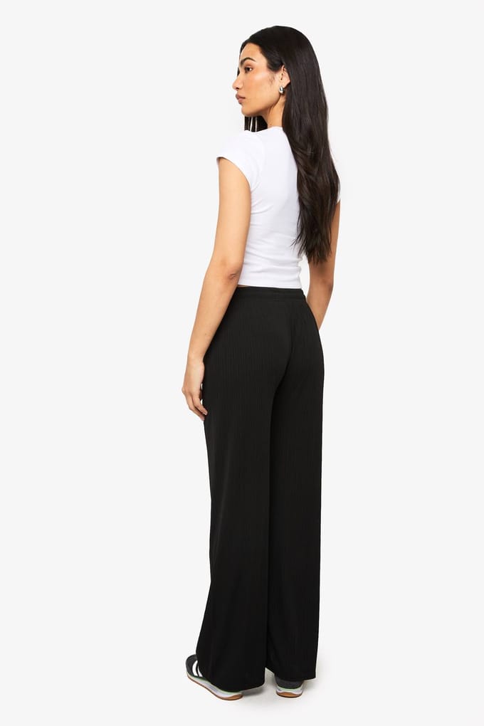 boohoo Dames Geweven getextureerde broek | Zwart | Maat: Small/Medium