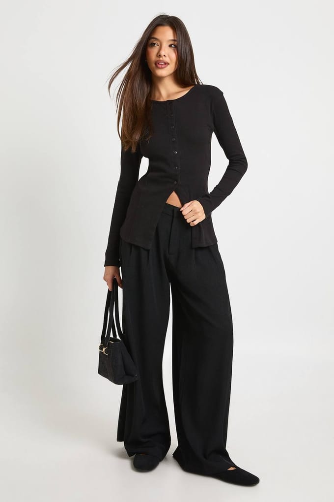 boohoo Dames Geribbelde Longline Top met Drukknopen Vooraan | Zwart | Maat: 34