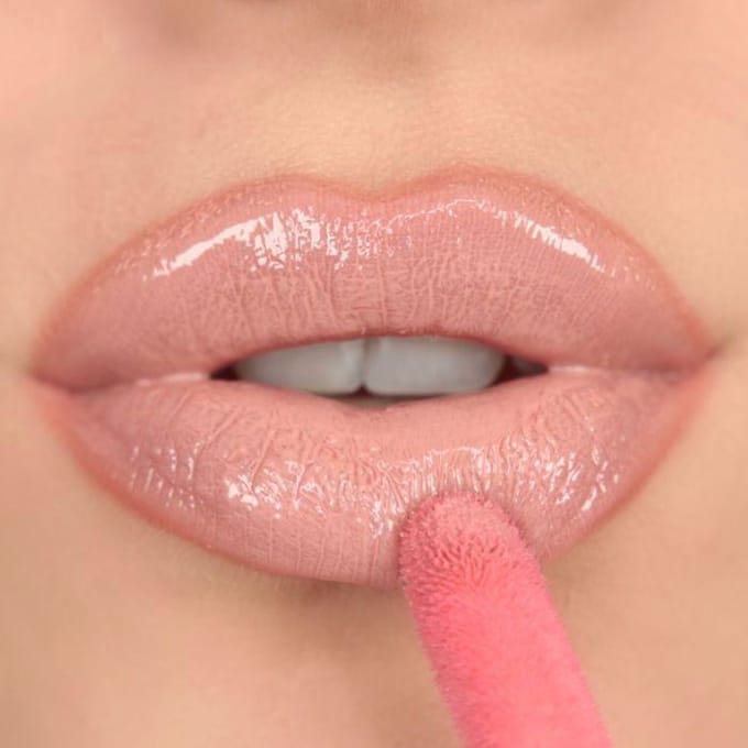 Makeup Revolution - Pout Bomb Plumping Lip Gloss - Lip Gloss 4.6 Ml Gloss Candy