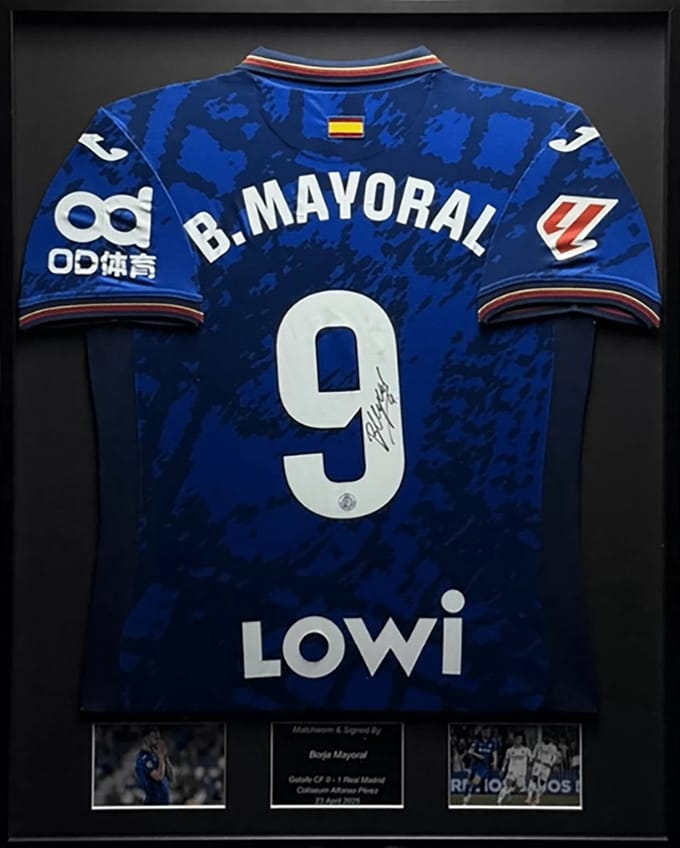 Borja Mayoral Getafe 24/25 Matchworn ingelijst shirt