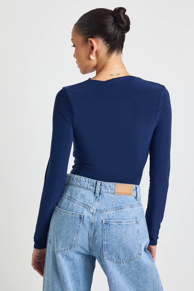 boohoo Dames Wikkel Voorkant Matte Slinky Lange Mouw Bodysuit | Navy | Maat: 8