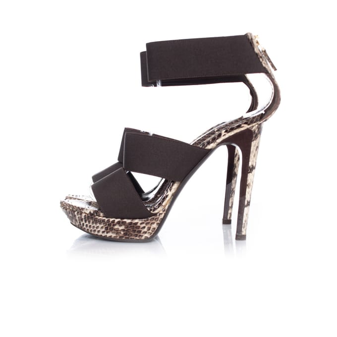 Fendi Python sandaal met elastische bandjes