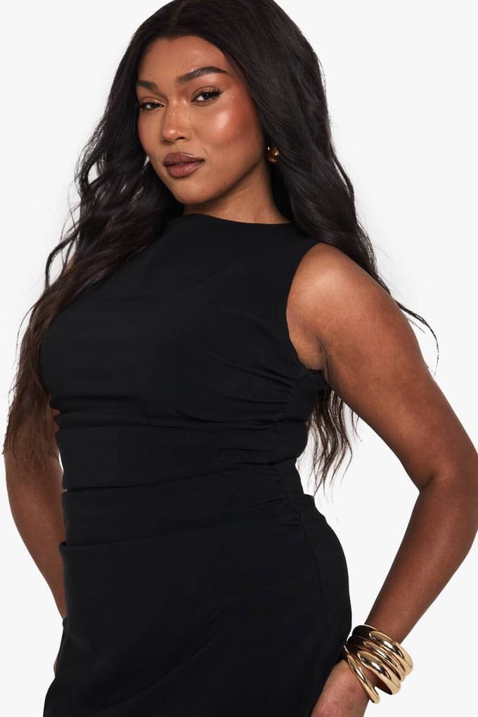 boohoo Dames Plus Ruched Mouwloze Mini Jurk | Black | Maat: 28