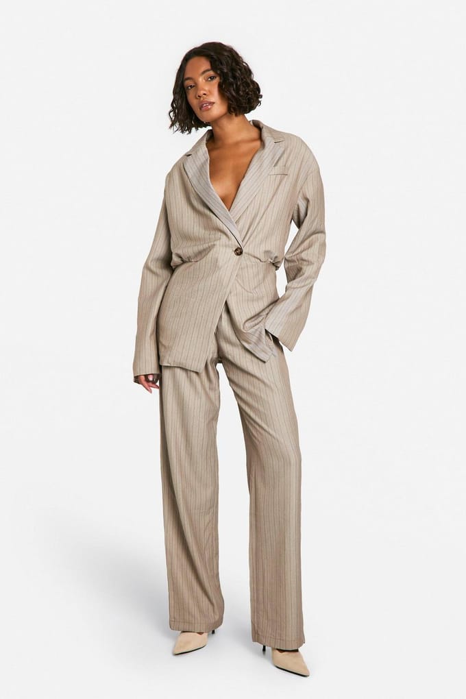boohoo Dames Lange, getailleerde jas met ingetogen taille | Steen | Maat: 44