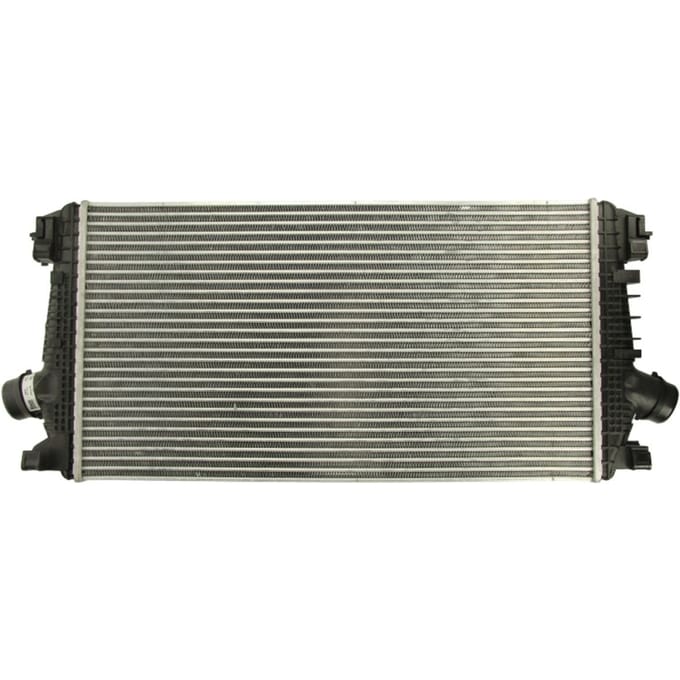 Intercooler NISSENS 96557