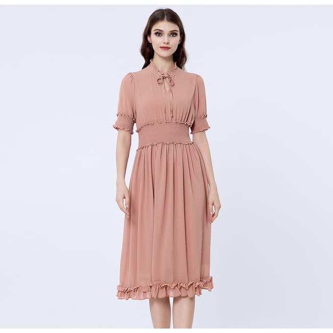 Chiffon -jurk met korrels en kleine ruches