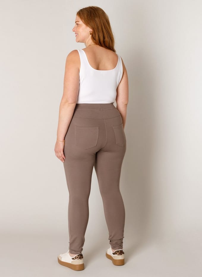 BASE LEVEL CURVY Arnika Tregging - Dark Taupe - maat 1(48)