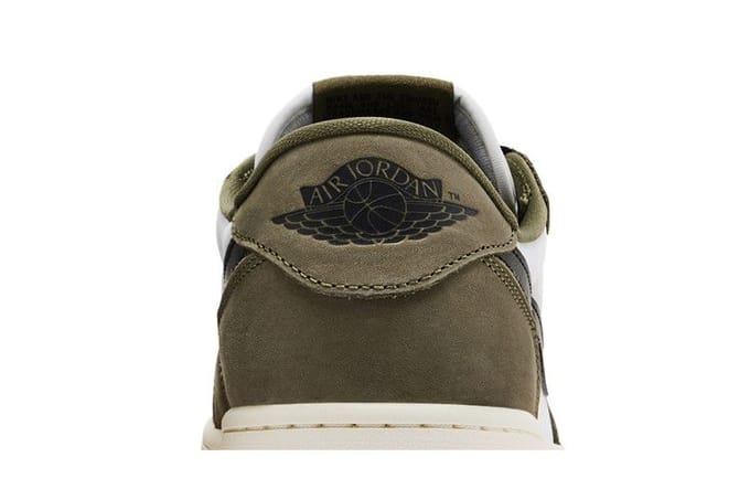 Jordan 1 Retro Low OG Medium Olive 48.5 white