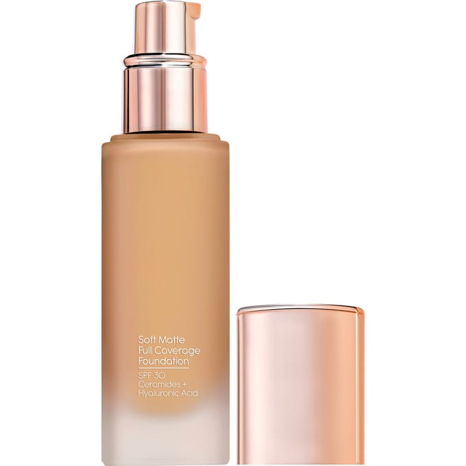 Kay Beauty Soft Matte Full Coverage Foundation - 140Pmedium
