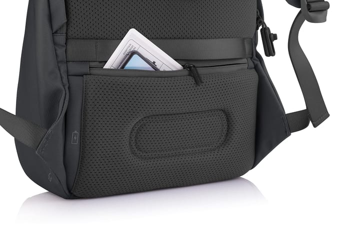 XD Design Bobby Soft - Anti-Diefstal Rugzak 16 liter - Zwart