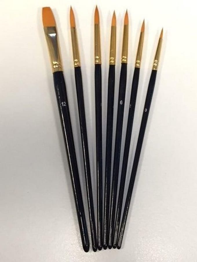 Penselenset nylon (6x rond 1x plat) 7 Stuks