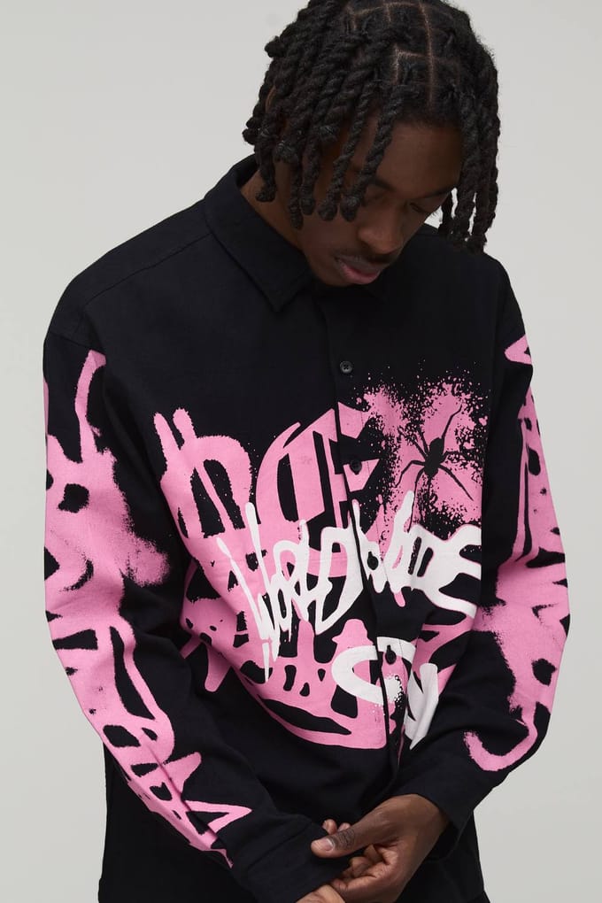 Oversized Shirt Met Lange Mouwen En Graffiti Spuitverf Print | Black | Size Small
