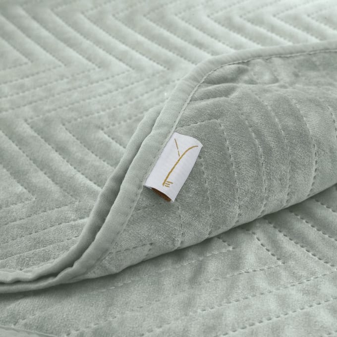 Yellow Laurel-Green Sprei Madeline 270x260 cm, gemaakt van 100% Polyester