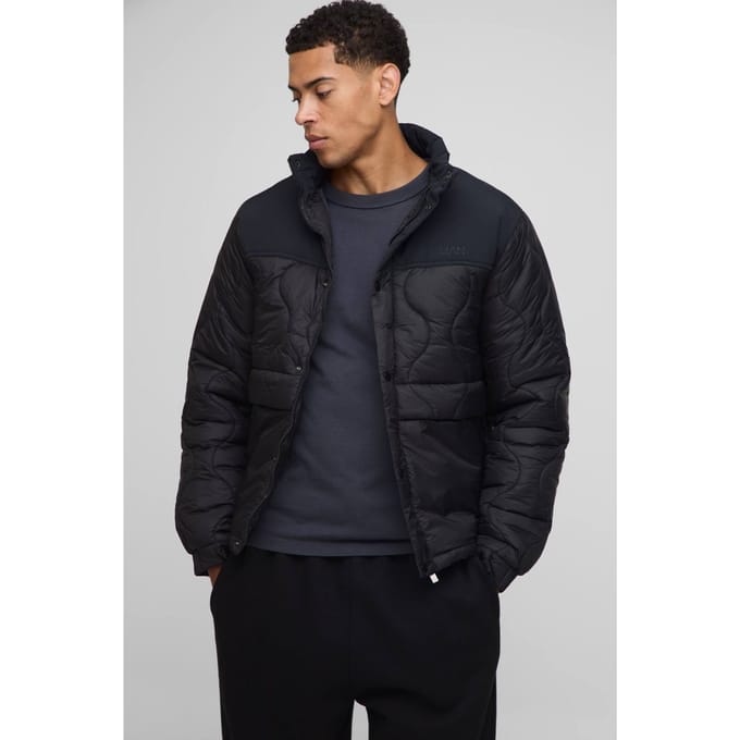 Regular Fit Onion-gequilte Panel Funnel Neck Jacket | Black | Size Small