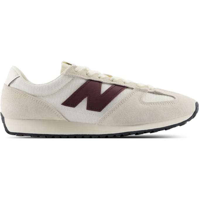 New Balance 471 Sneakers Dames - Beige - Maat 36 - Leer