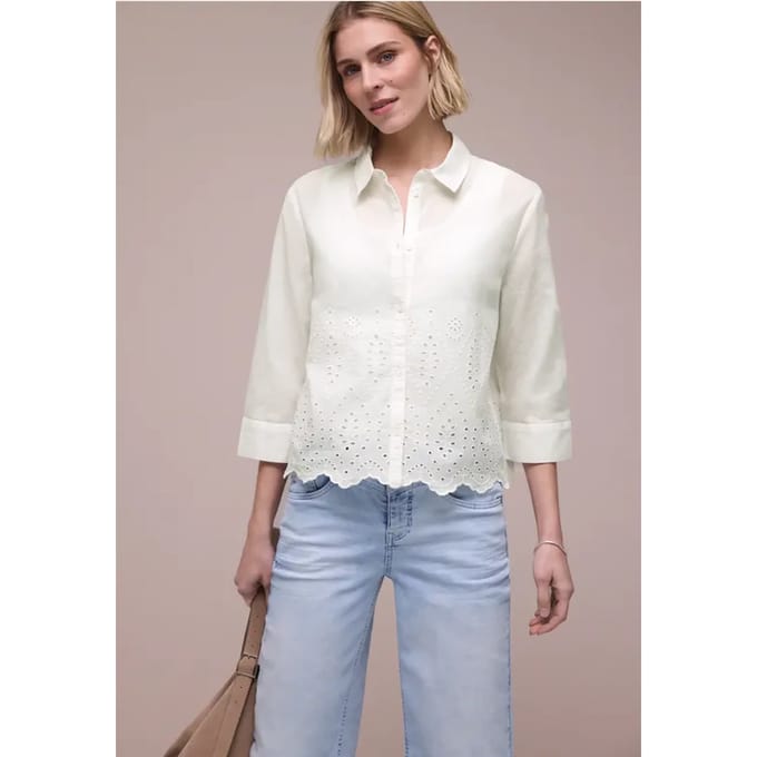 Blouse met shiffley details