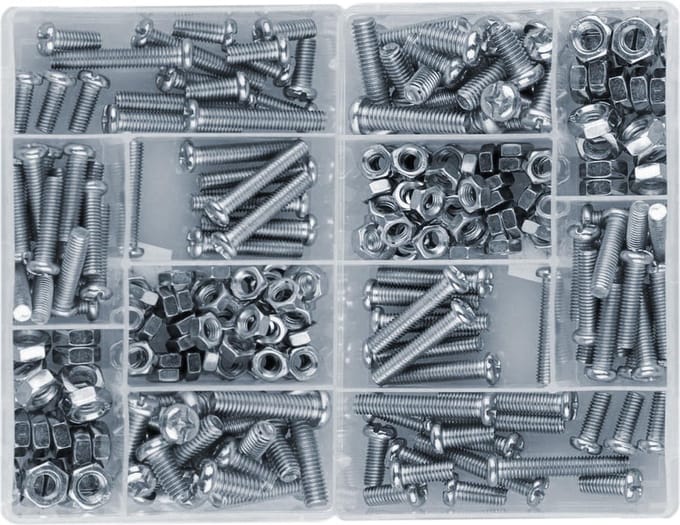 Set van 250 stuks bouten en moeren in 2 doosjes