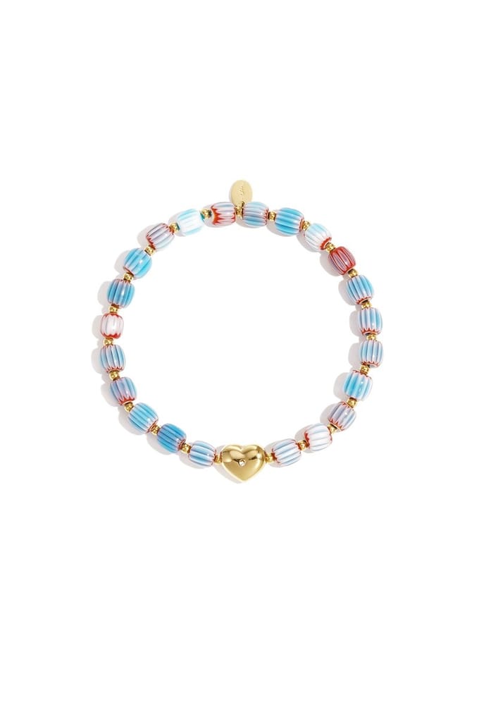 Armband van kralen met hartvormig centerpiece