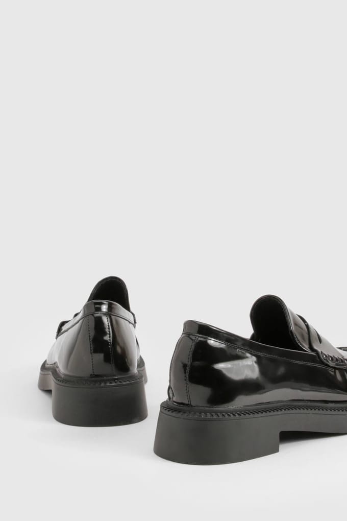boohoo Dames Patent Gerafelde Patent Loafers | Black | Maat: 3