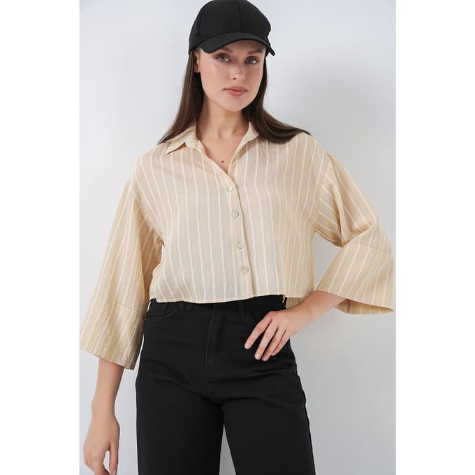 Oversized Gestreepte Cropped Shirt met Knoopsluiting
