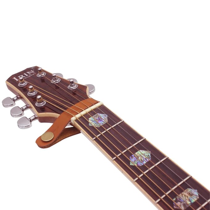 Sangle de cou pour guitare acoustique Bouton Adaptateur de tête Cuir synthétique brown