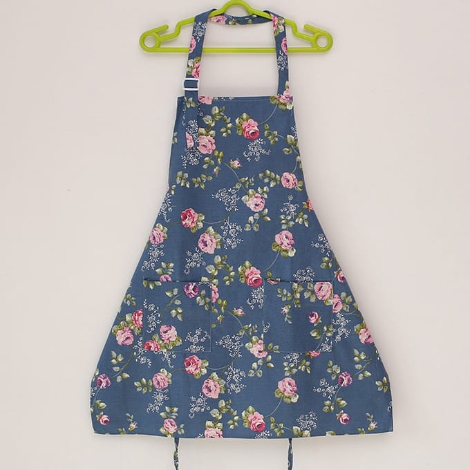 Kitchen Apron for Women, Personalized Apron, Adjustable Waterproof Apron, Multifunctional Garden Apron for Cooking, Baking, Gardening