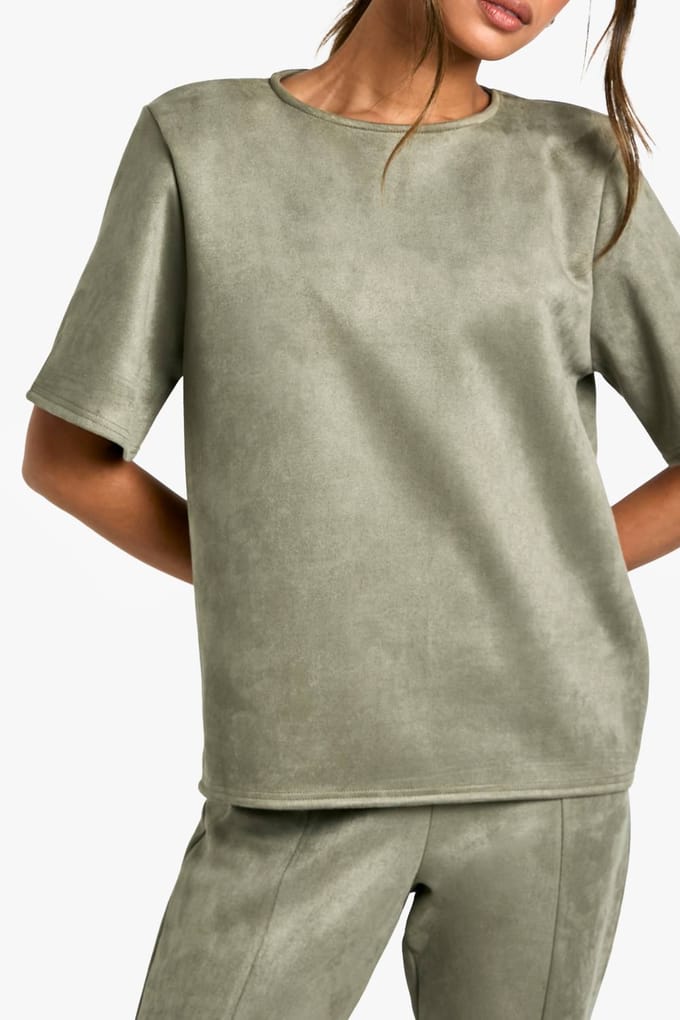 boohoo Dames Suede Oversized Fit met Schoudervulling T-Shirt | Kaki | Maat: 38