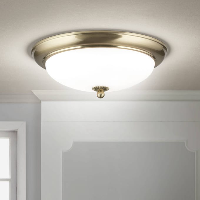 ORION Empire plafondlamp, Ø 35,5 cm, messing, mat opaalglas