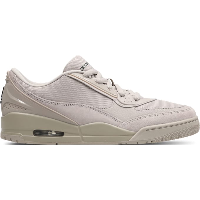 Jordan Ultra Sneakers Heren - Beige - Maat 43 - Leer