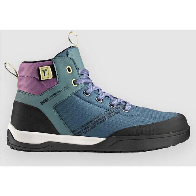 First Degree Keeper Shoes patroon