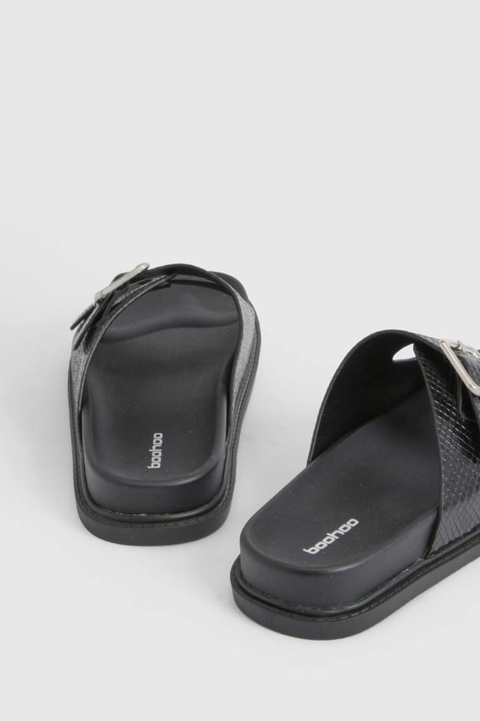 boohoo Dames Platform Slippers Met Gespsluiting En Dubbele Bandjes | Black | Maat: 4