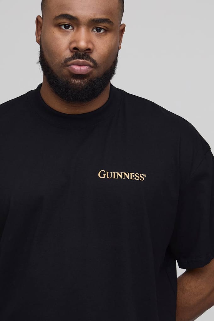 Plus Zwart Oversized Extended Neck Guinness License Bedrukt T-Shirt | Black | Size 2XL