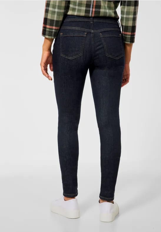 Slim-fit denim