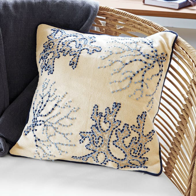 LOBERON Kussenhoes Whitmere blauw/wit