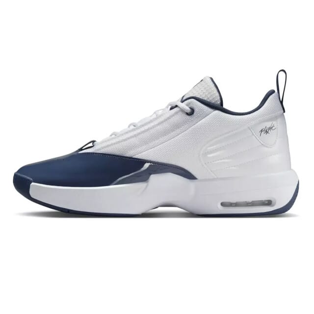 Jordan max aura 6 mens shoes in de kleur wit.