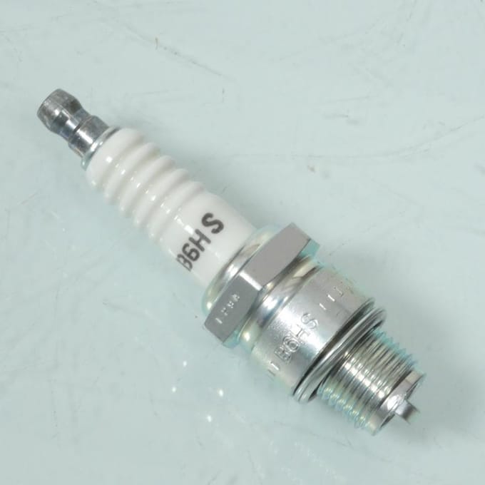 Bougie d'allumage NGK pour Auto Piaggio 50 Ape Neuf