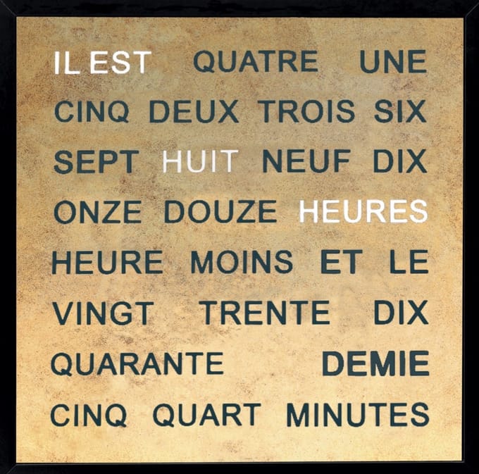 Intertime | Horloge de mots | Horloge murale | 40x40 | GOLD | Francais / Or